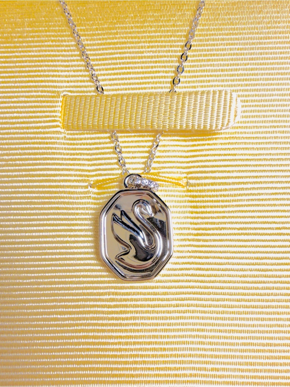 🦢 SWAROVSKI SIGNUM Pendant Necklace w Crystal Pavé Accents, IOB, 16”, NWOT - Picture 4 of 7